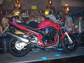 models and bikes_0000033